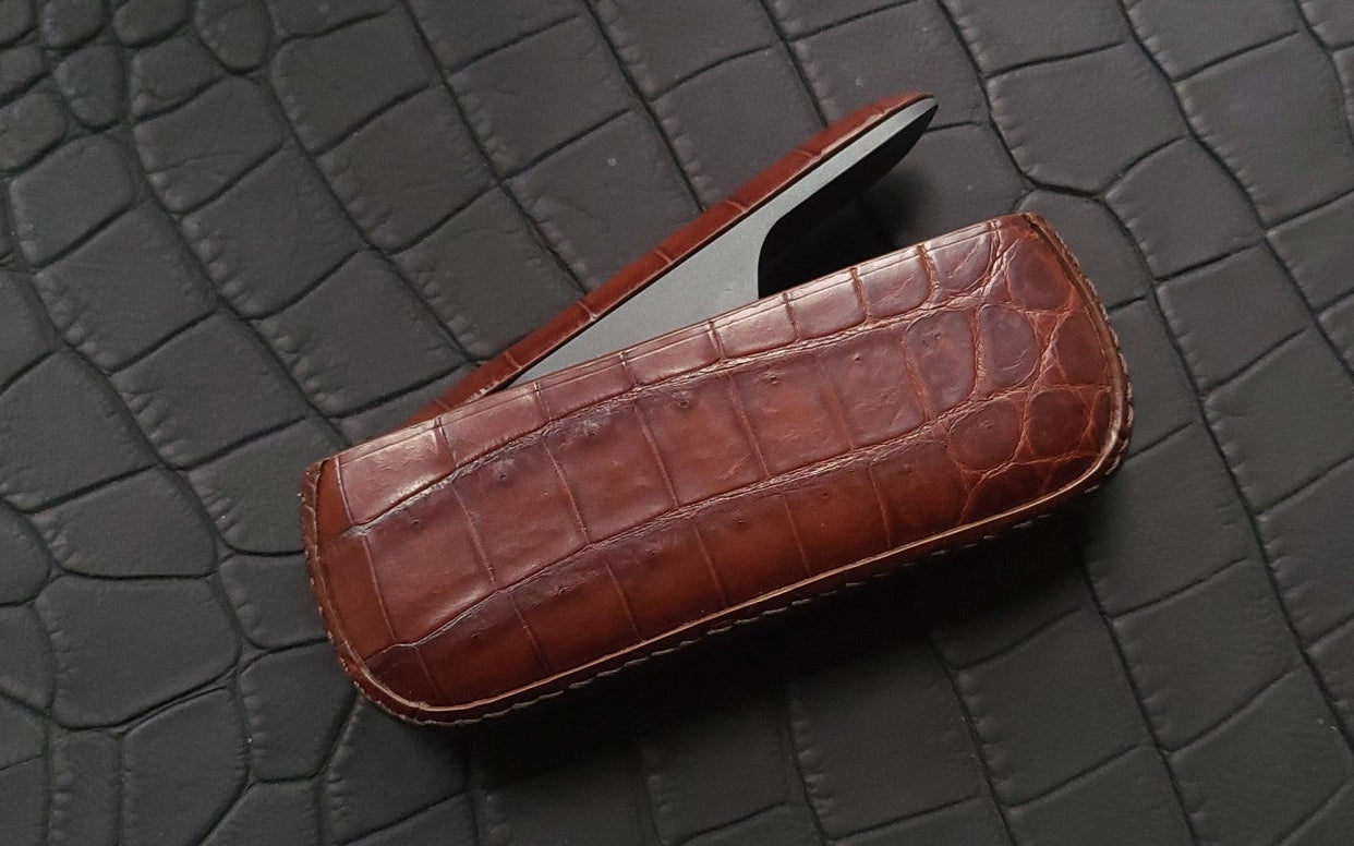 Luxury Brown – Exklusives IQOS Case (Krokodilleder)