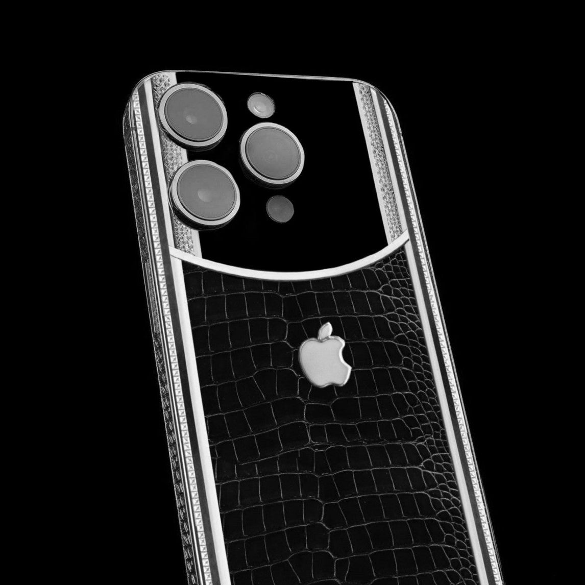 Luxurious Duke – iPhone 17 Pro Max