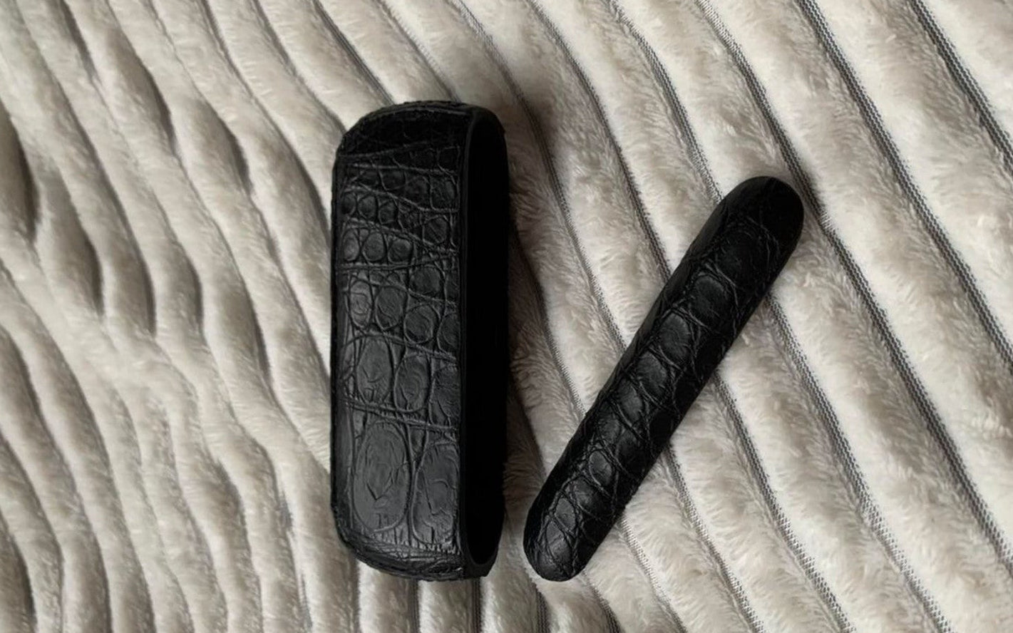Classic Crocodile – Exklusiver IQOS + Case Set (Alligatorleder)