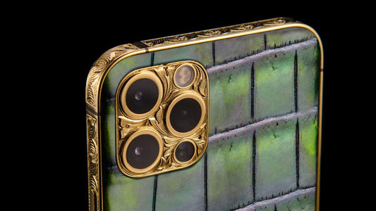 Luxus iPhone Vintage Gold IPHONE 17 PRO MAX mit 24K Gold – TechnoLoot