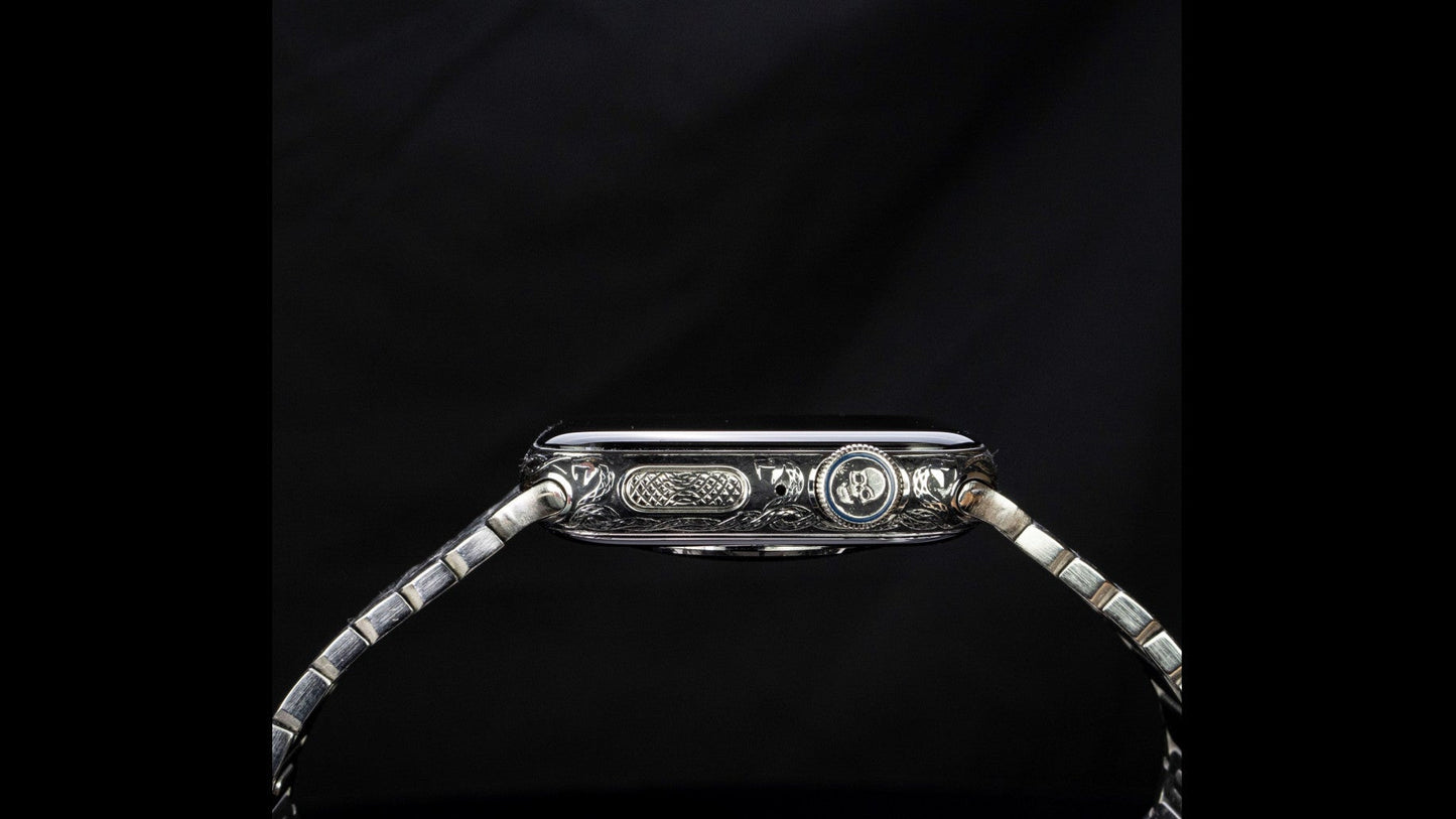 Luxus iPhone Vip Skull – Apple Watch 10 (Sapphire Line) mit 24K Gold – TechnoLoot