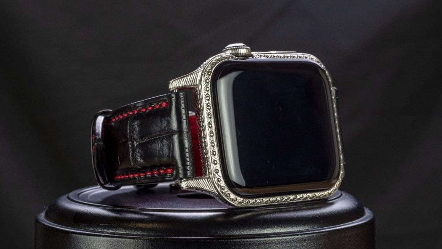 Luxus iPhone White Gold Aristocrate – Apple Watch 10 (Sapphire Line) mit 24K Gold – TechnoLoot